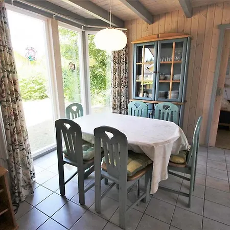 Holiday home Wildgans 135 *